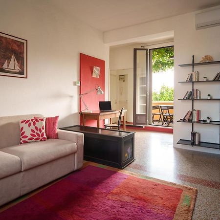 Accomodo Mib13 Bivano Navigli Milánó Kültér fotó